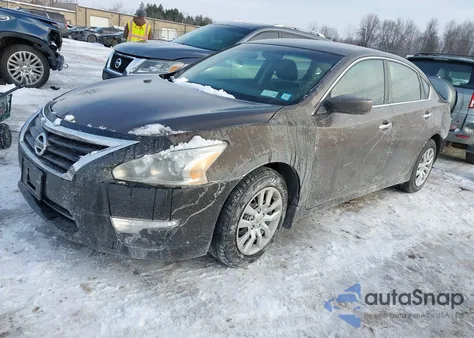 2015 Nissan Altima 2.5 S из США, поврежденный, VIN 1N4AL3AP8FC225109
